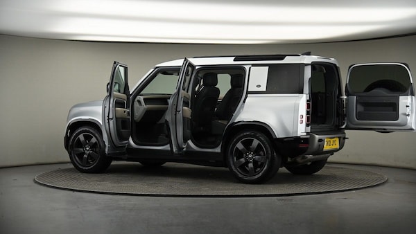 Used Land Rover Defender 110 2021 for sale - 74003954: Photo 52