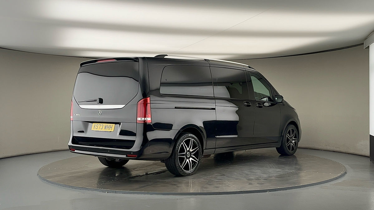 Used Mercedes-Benz V-Class 2023 for sale - 78213253: Photo 21