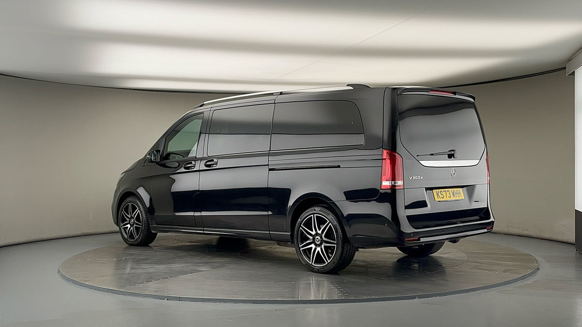 Used Mercedes-Benz V-Class 2023 for sale - 78213253: Photo 26