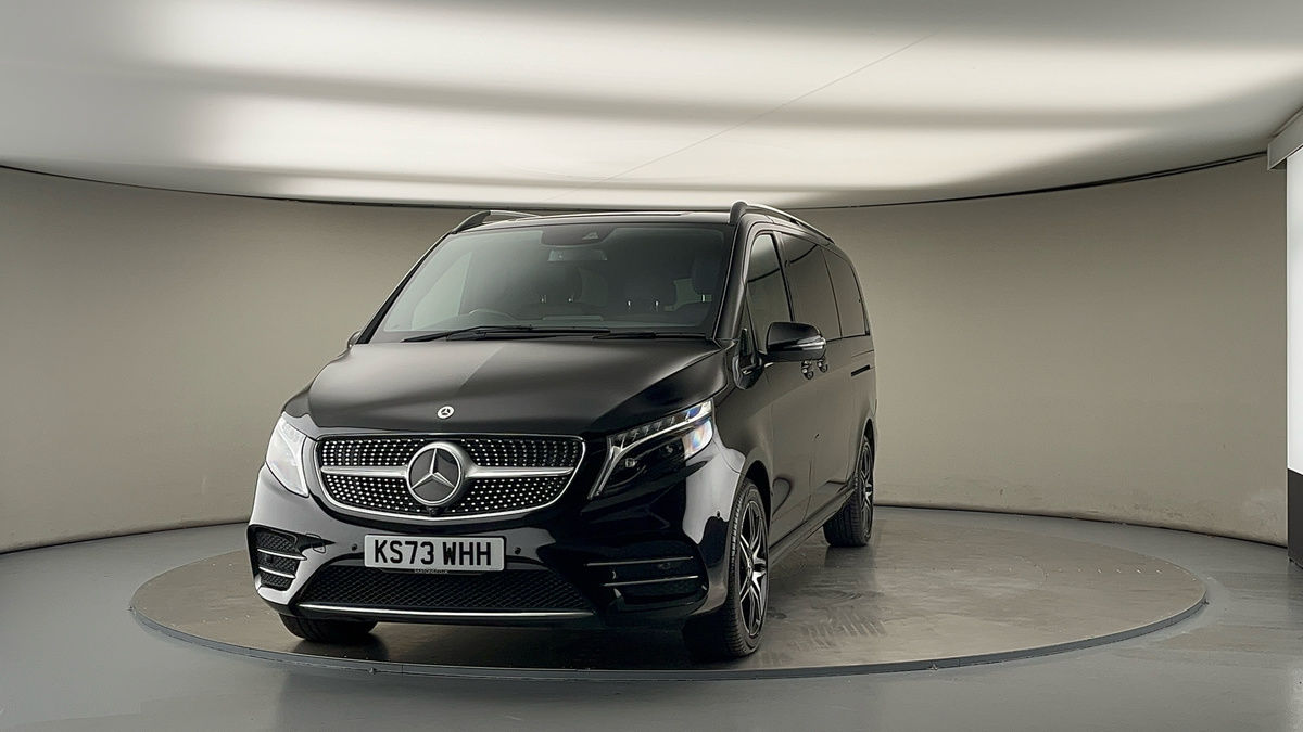 Used Mercedes-Benz V-Class 2023 for sale - 78213253: Photo 32