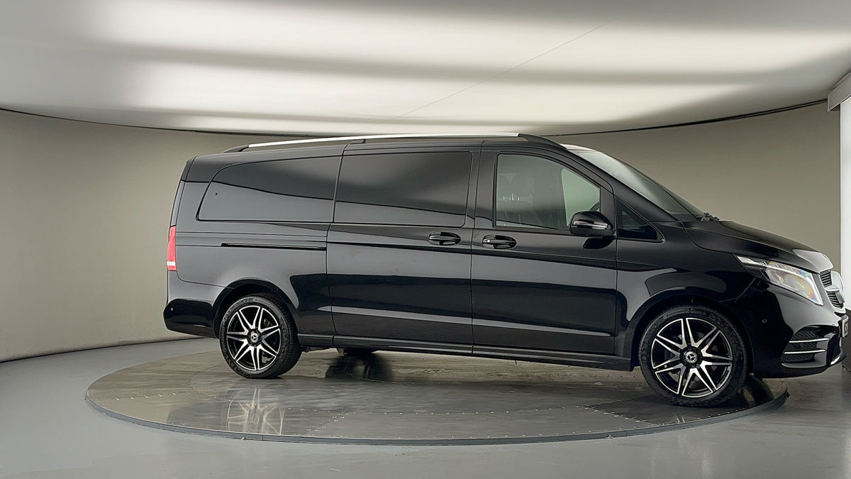 Used Mercedes-Benz V-Class 2023 for sale - 78213253: Photo 36