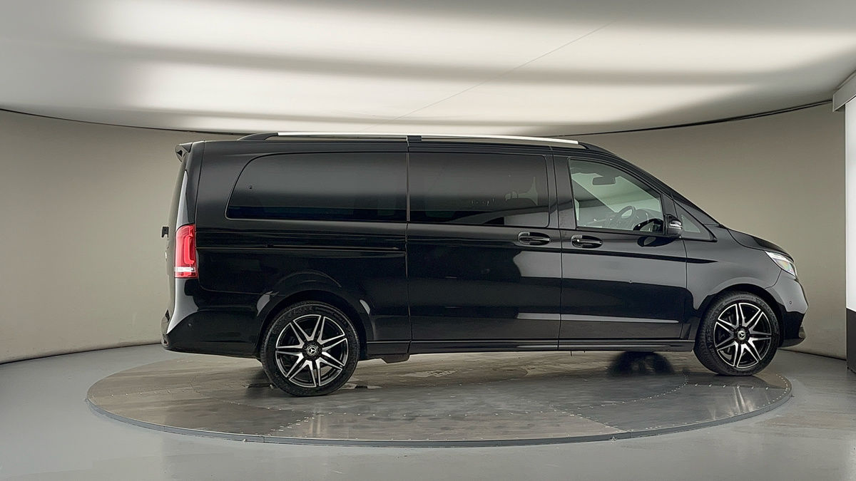 Used Mercedes-Benz V-Class 2023 for sale - 78213253: Photo 38