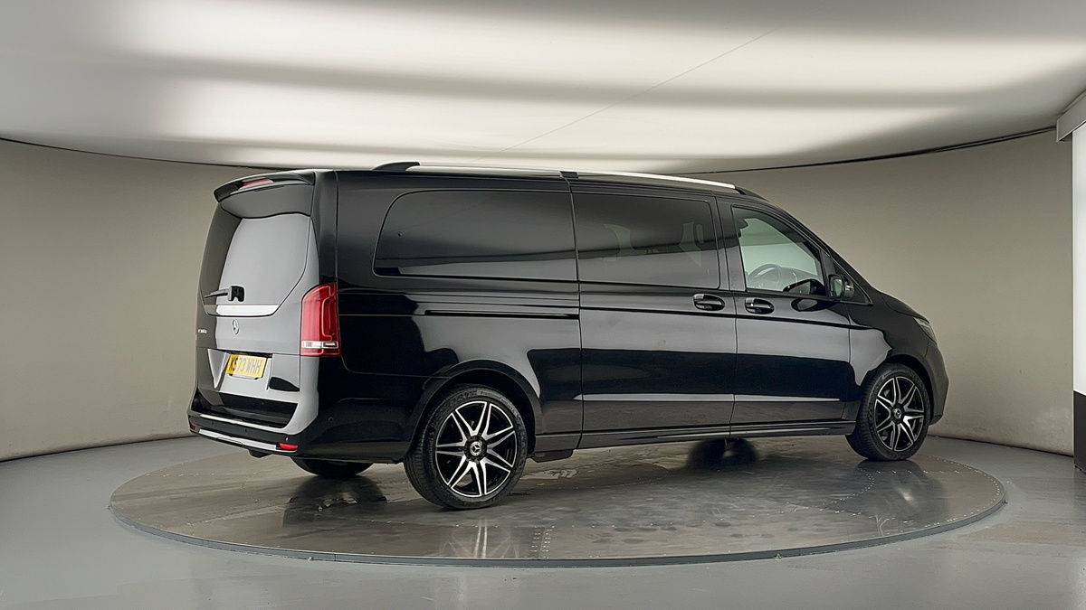 Used Mercedes-Benz V-Class 2023 for sale - 78213253: Photo 39