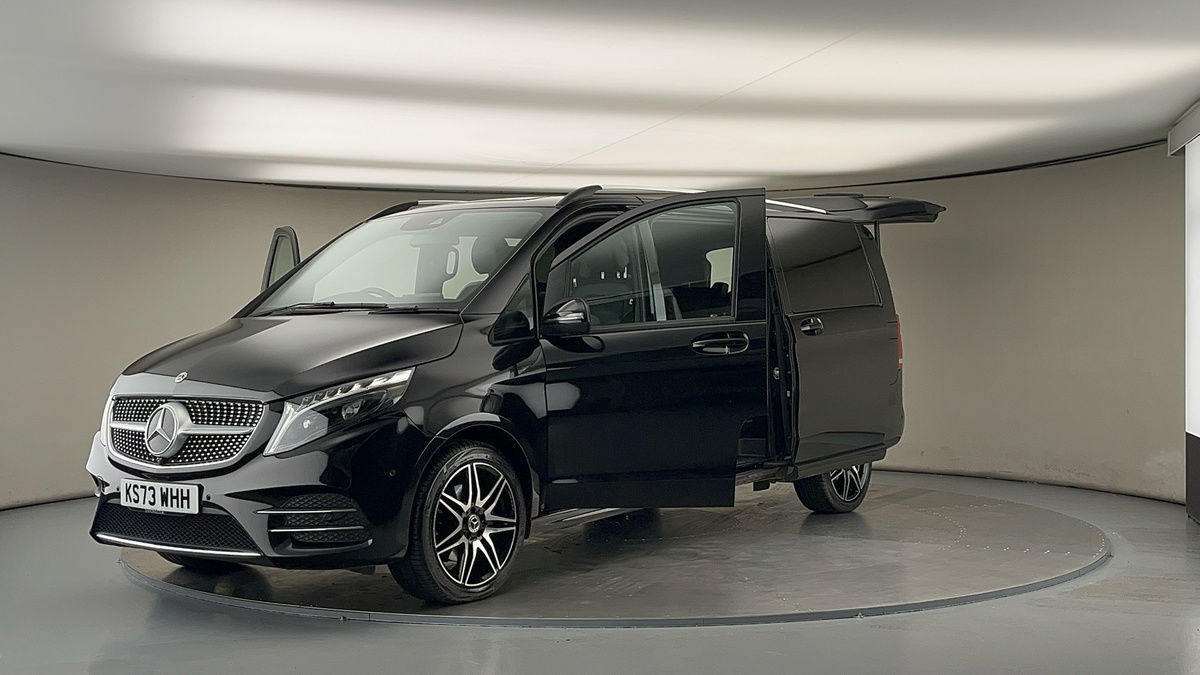 Used Mercedes-Benz V-Class 2023 for sale - 78213253: Photo 50