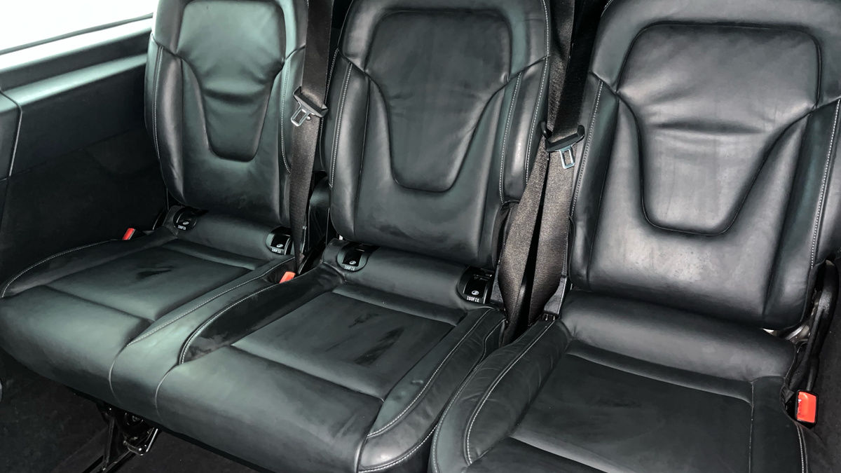 Used Mercedes-Benz V-Class 2023 for sale - 78213253: Photo 8