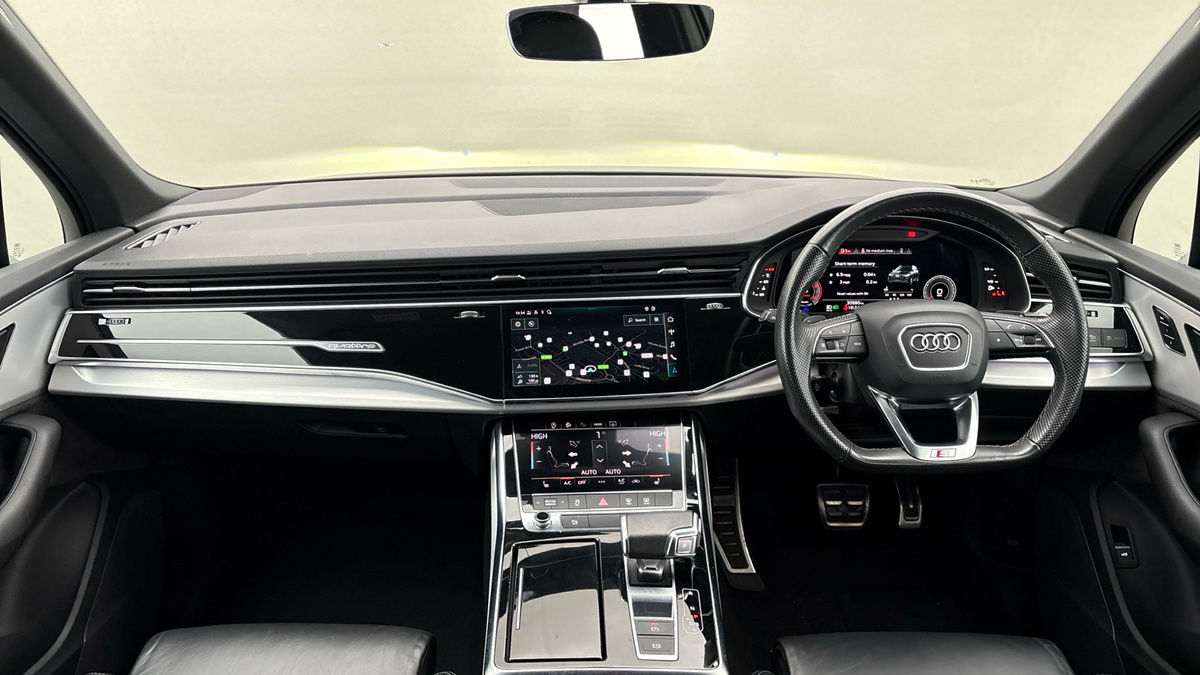 Used Audi Q7 2022 for sale - 76896703: Photo 12