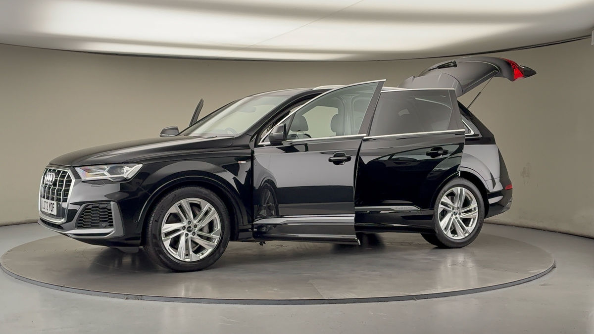 Used Audi Q7 2022 for sale - 76896703: Photo 48