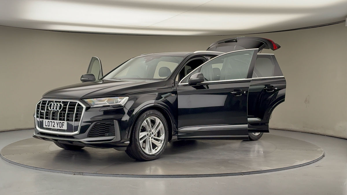 Used Audi Q7 2022 for sale - 76896703: Photo 49