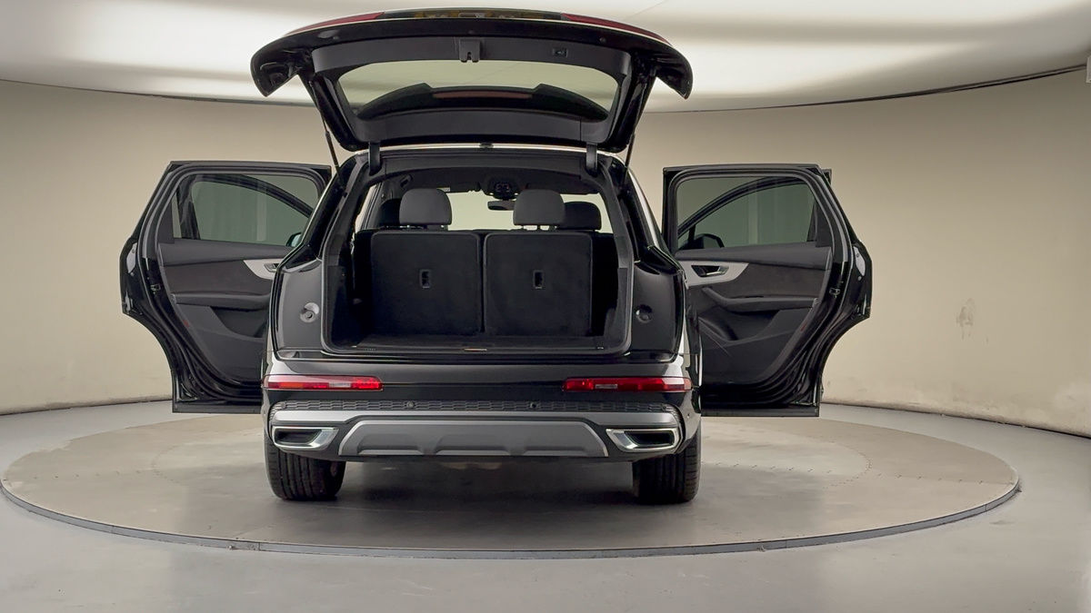 Used Audi Q7 2022 for sale - 76896703: Photo 60