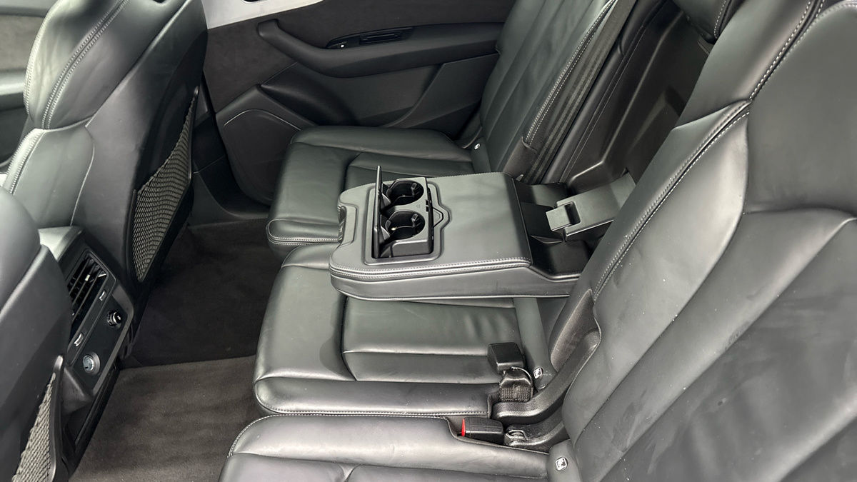 Used Audi Q7 2022 for sale - 76896703: Photo 9