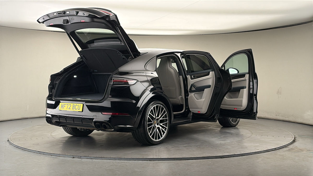 Used Porsche Cayenne 2022 for sale - 78182393: Photo 59