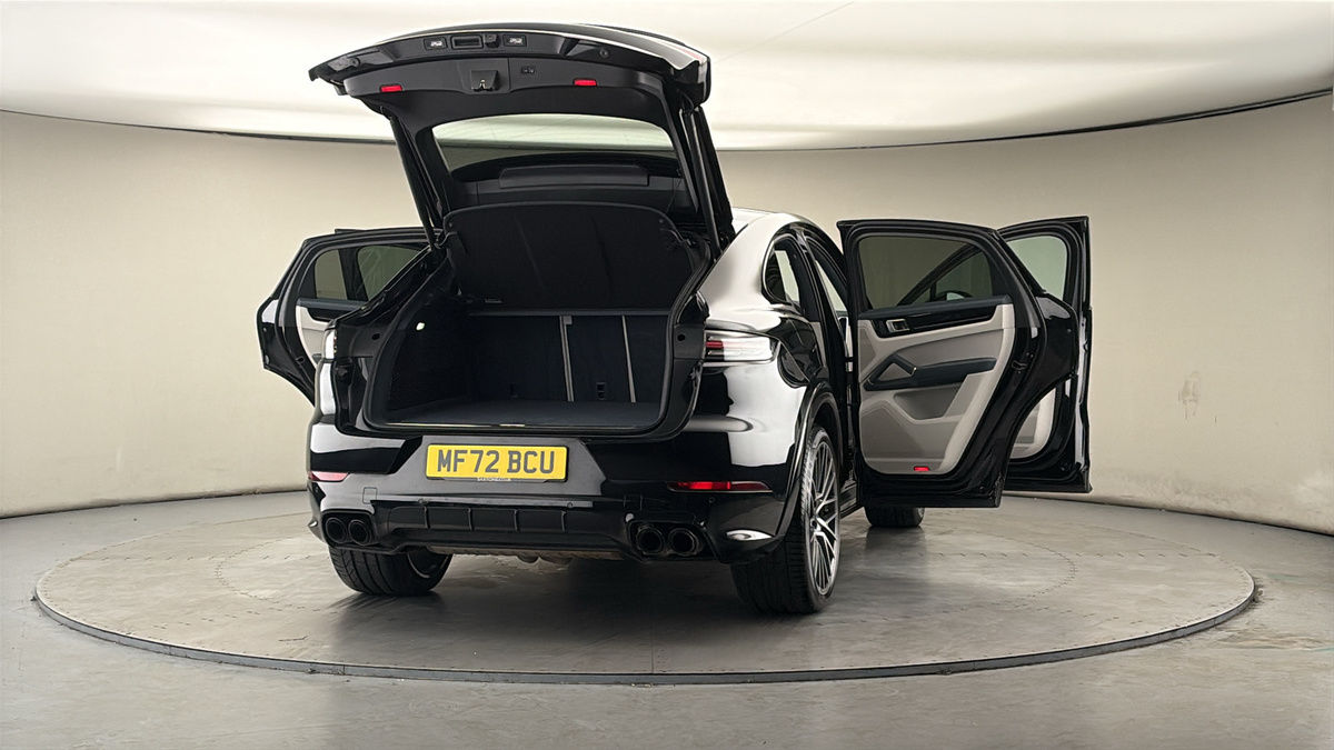 Used Porsche Cayenne 2022 for sale - 78182393: Photo 60
