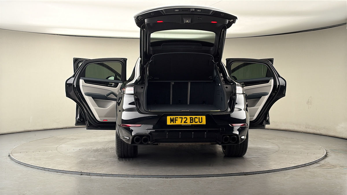 Used Porsche Cayenne 2022 for sale - 78182393: Photo 61