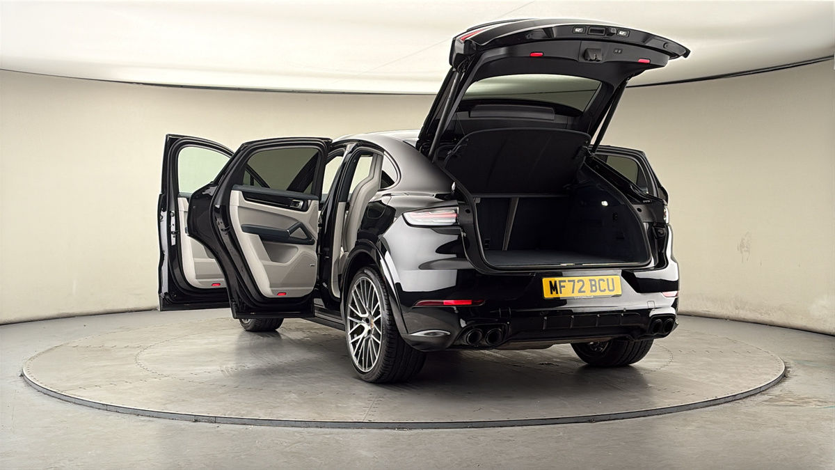 Used Porsche Cayenne 2022 for sale - 78182393: Photo 62