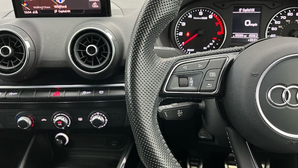 Used Audi Q2 2019 for sale - 75765902: Photo 13