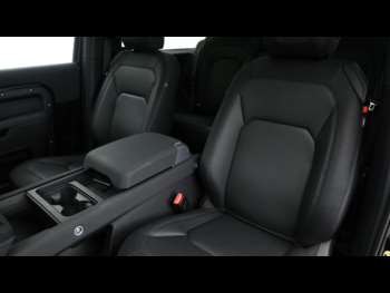 Used Land Rover Defender 90 2022 for sale - 74696657: Photo