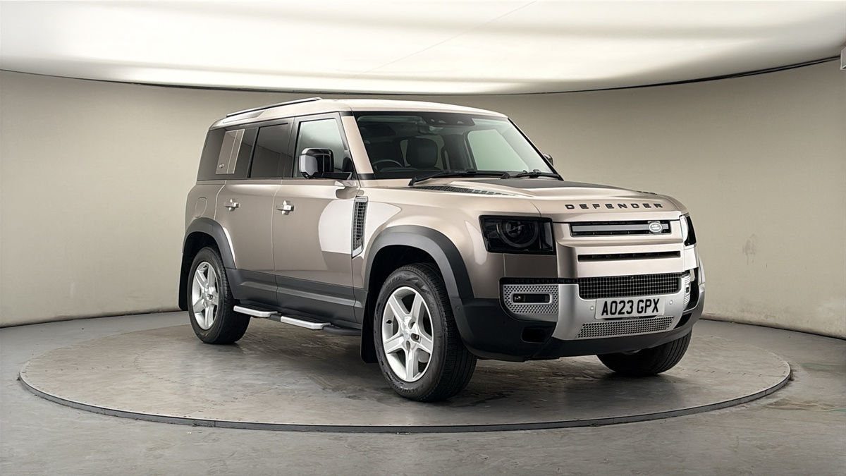 Used Land Rover Defender 2023 for sale - 78168174: Photo 1
