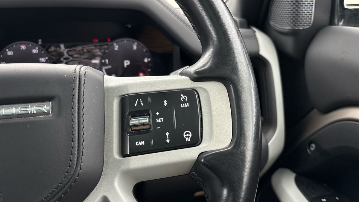 Used Land Rover Defender 2023 for sale - 78168174: Photo 14