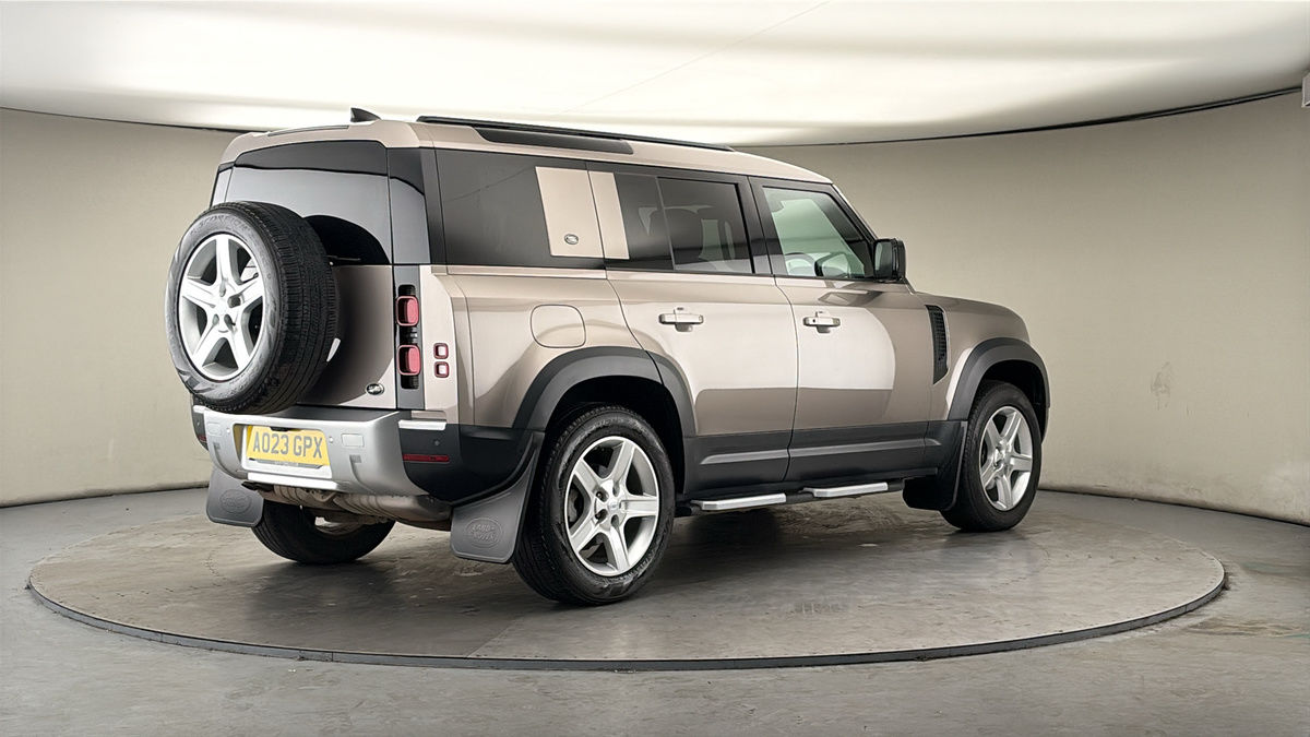 Used Land Rover Defender 2023 for sale - 78168174: Photo 21