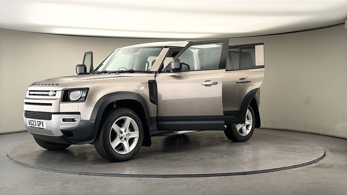 Used Land Rover Defender 2023 for sale - 78168174: Photo 22