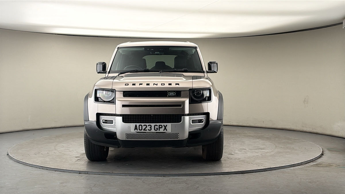 Used Land Rover Defender 2023 for sale - 78168174: Photo 3