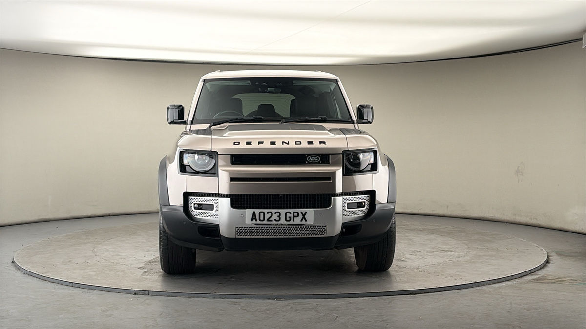 Used Land Rover Defender 2023 for sale - 78168174: Photo 32