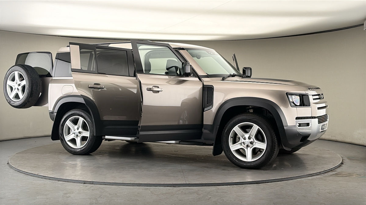 Used Land Rover Defender 2023 for sale - 78168174: Photo 54