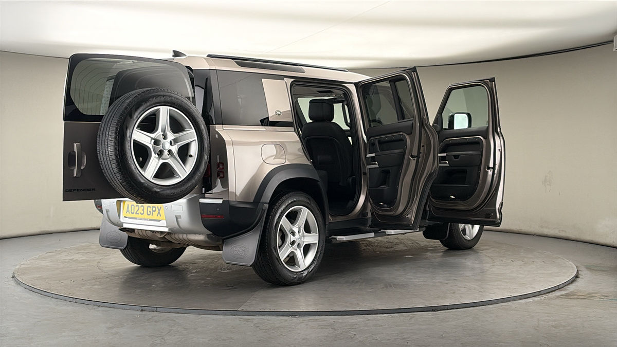 Used Land Rover Defender 2023 for sale - 78168174: Photo 58