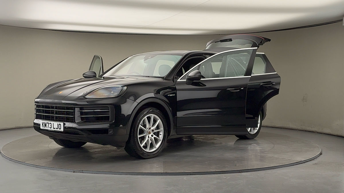 Used Porsche Cayenne 2023 for sale - 77213241: Photo 49