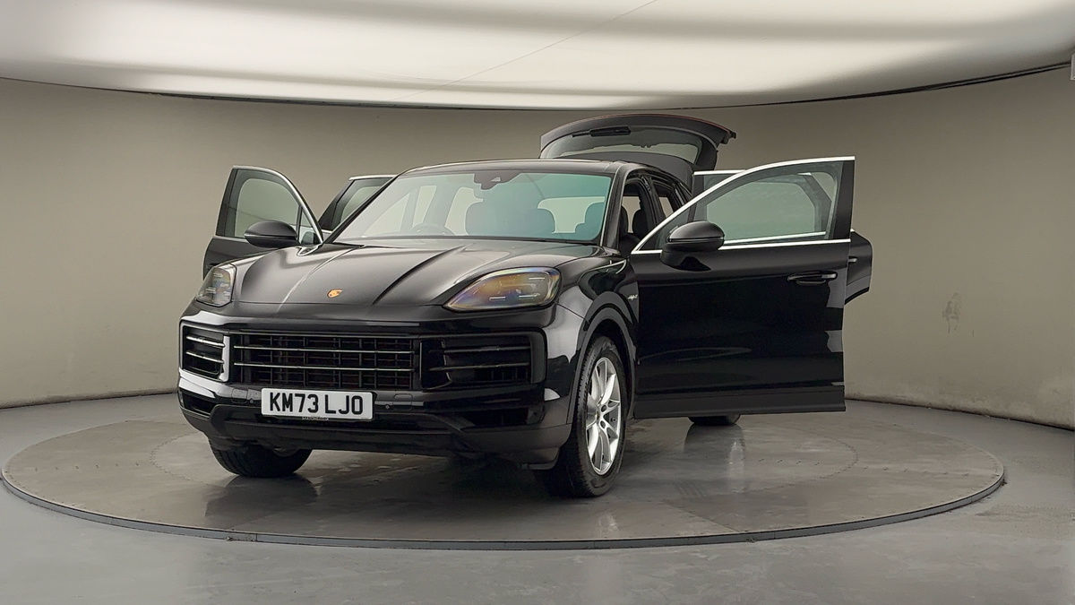 Used Porsche Cayenne 2023 for sale - 77213241: Photo 50