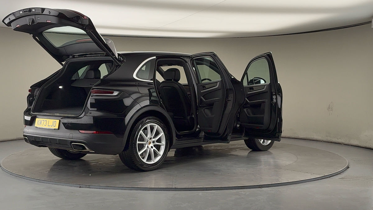 Used Porsche Cayenne 2023 for sale - 77213241: Photo 58