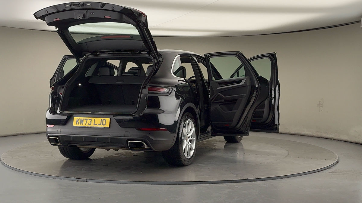 Used Porsche Cayenne 2023 for sale - 77213241: Photo 59