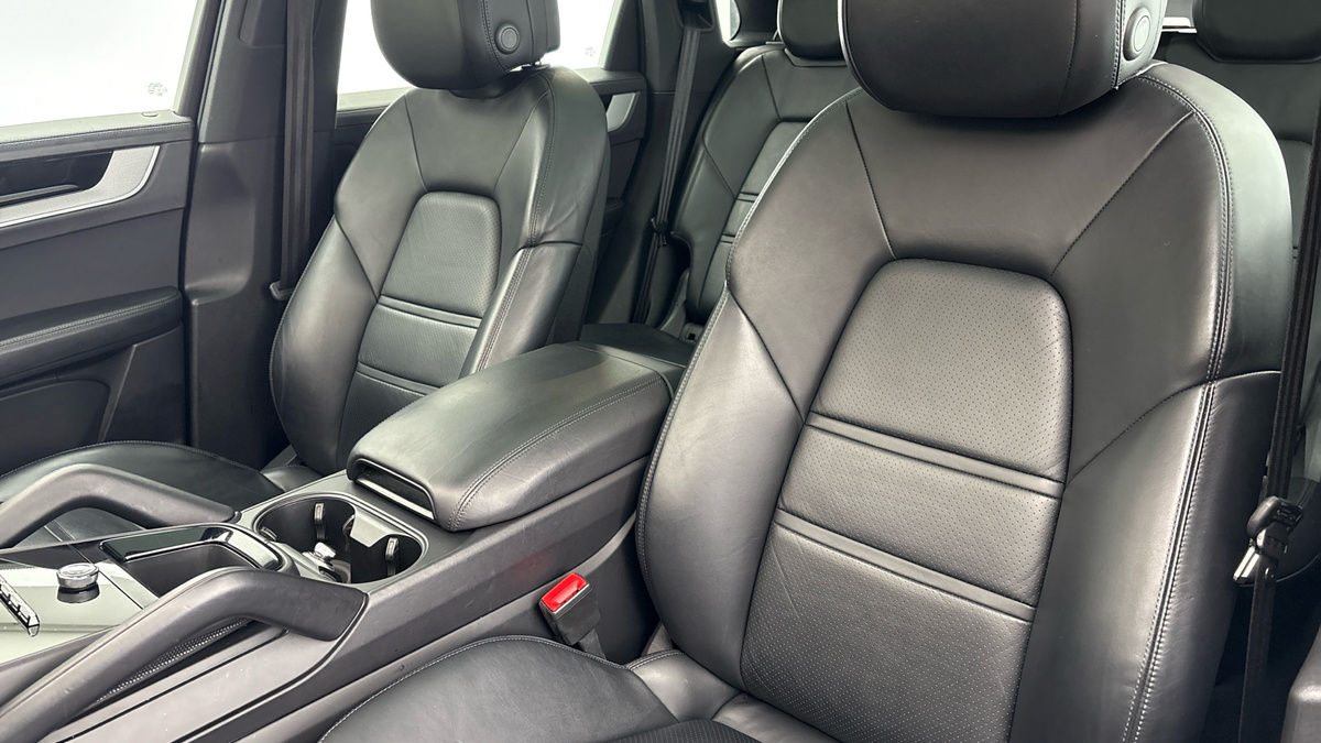 Used Porsche Cayenne 2023 for sale - 77213241: Photo 7