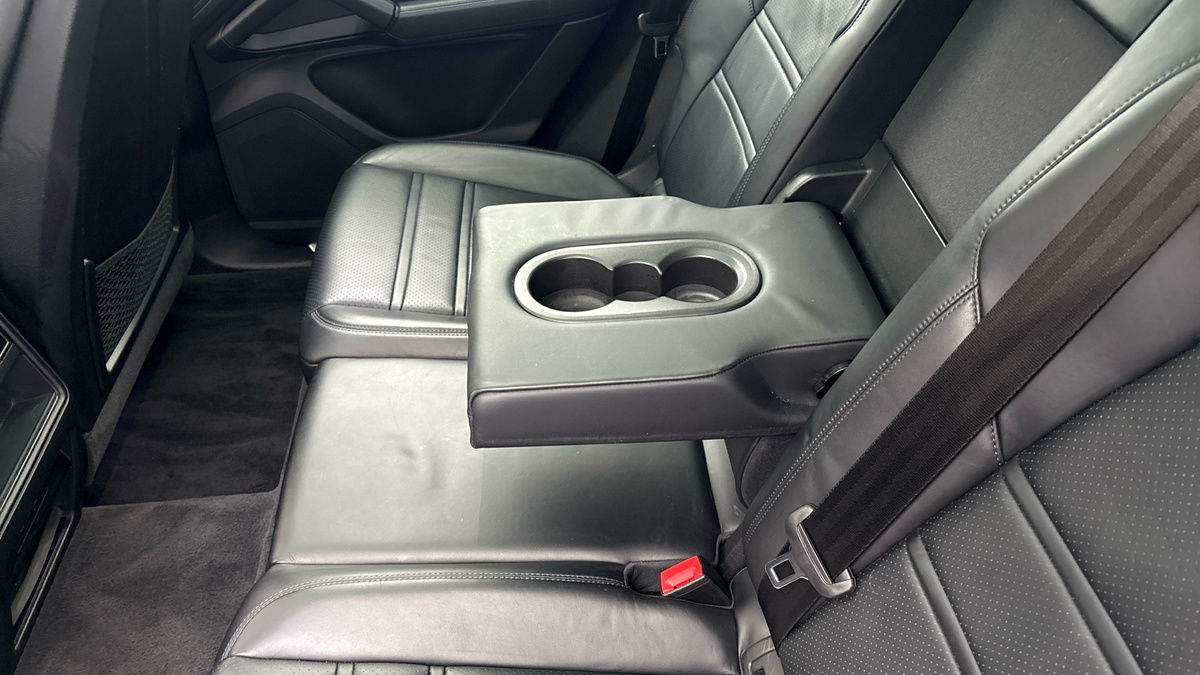 Used Porsche Cayenne 2023 for sale - 77213241: Photo 9