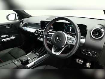 Used Mercedes-Benz GLB 2021 for sale - 75503908: Photo