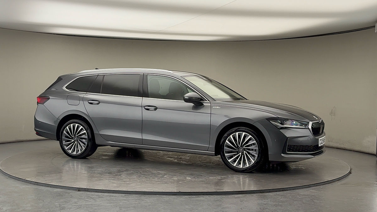 Used Skoda Superb 2025 for sale - 77572490: Photo 35