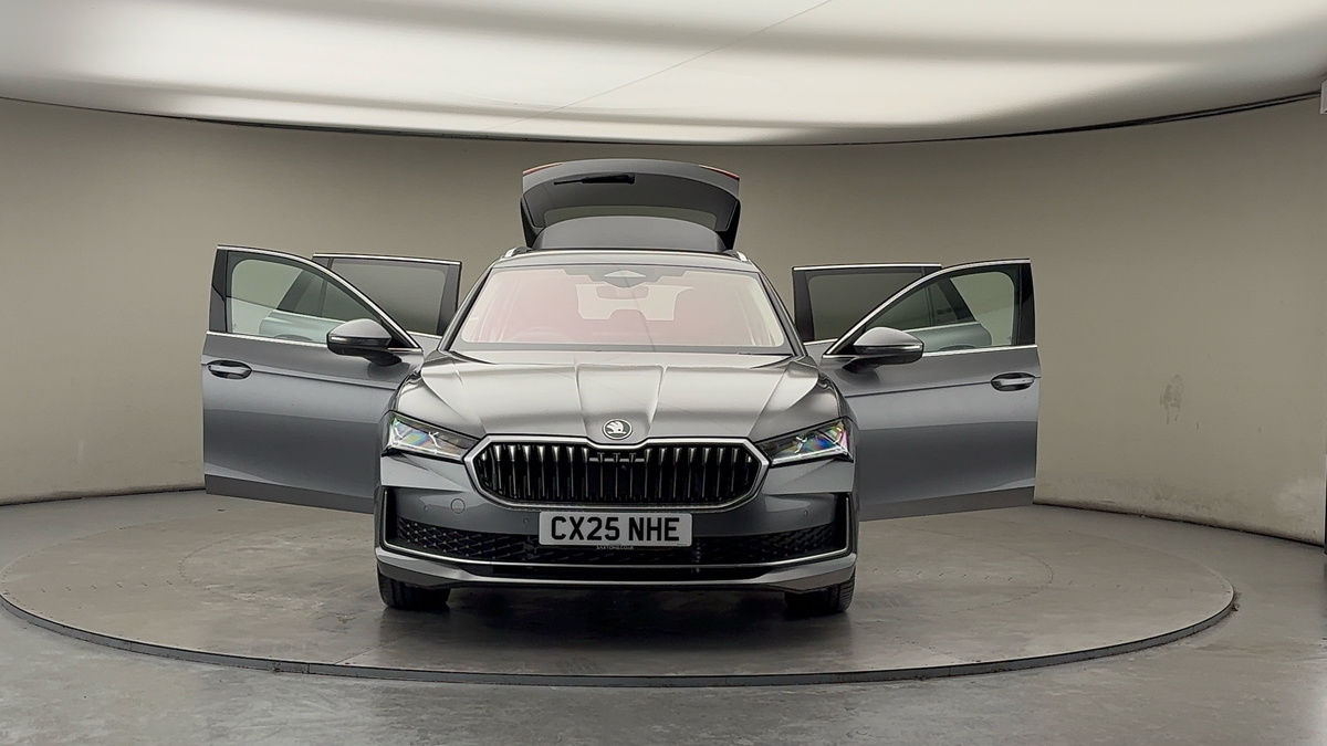 Used Skoda Superb 2025 for sale - 77572490: Photo 51