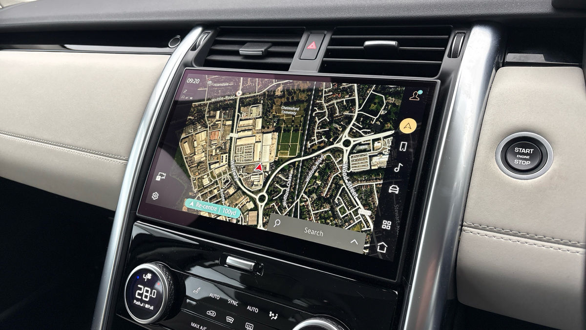 Used Land Rover Discovery 2022 for sale - 77395056: Photo 17