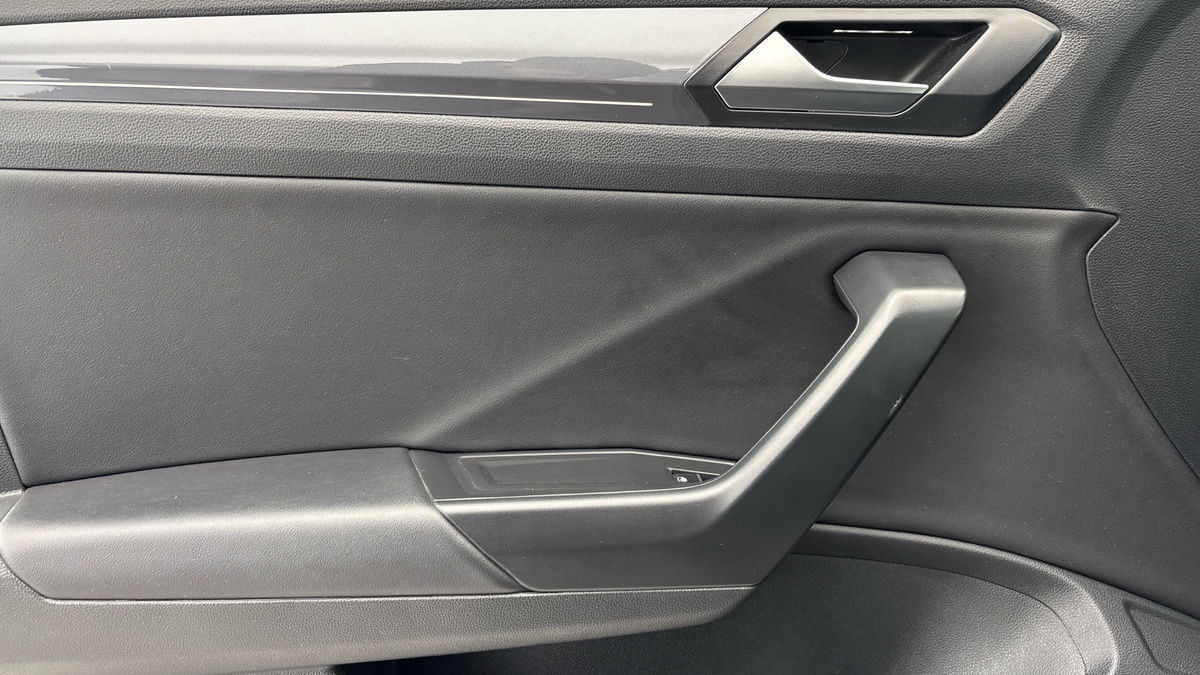 Used Volkswagen T-Roc 2021 for sale - 76470843: Photo 19