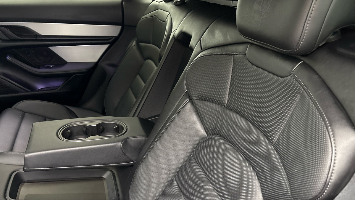 Used Porsche Taycan 2022 for sale - 76740955: Photo 10