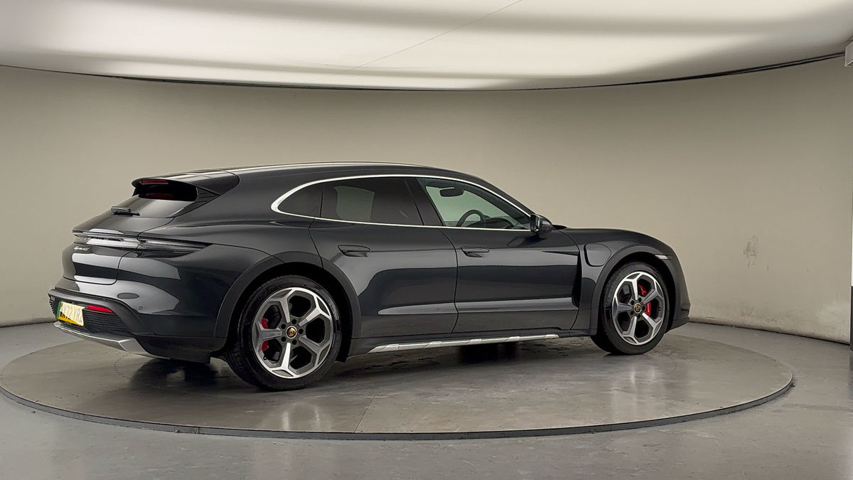 Used Porsche Taycan 2022 for sale - 76740955: Photo 40