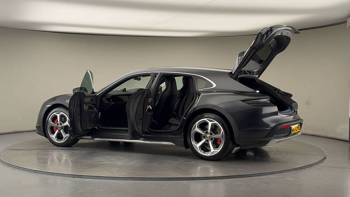 Used Porsche Taycan 2022 for sale - 76740955: Photo 47