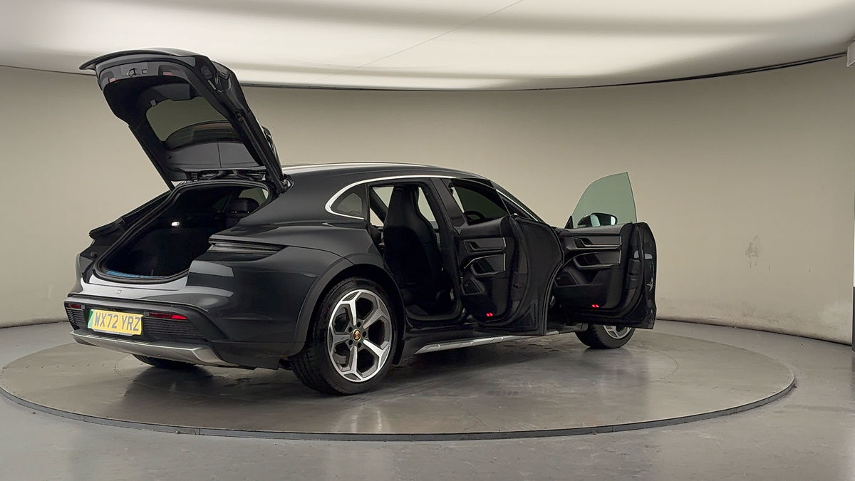 Used Porsche Taycan 2022 for sale - 76740955: Photo 60