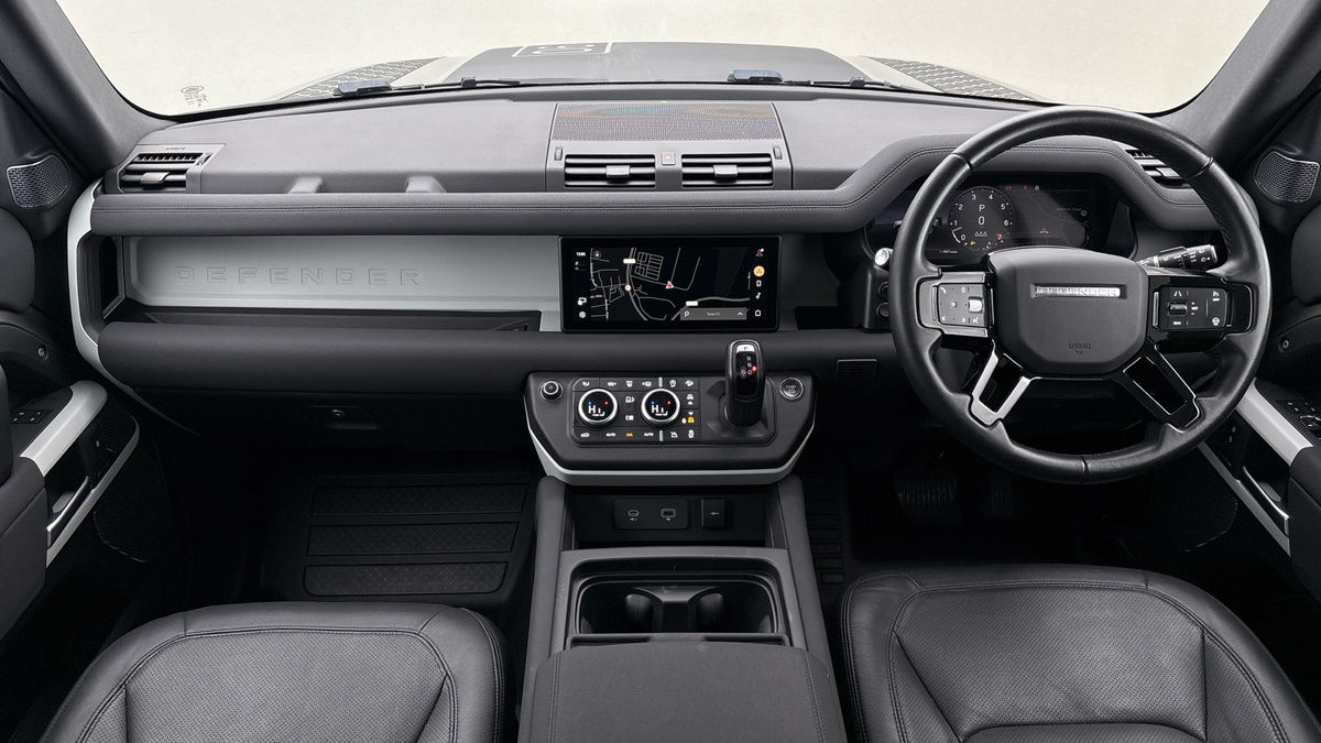 Used Land Rover Defender 2023 for sale - 77264198: Photo 12