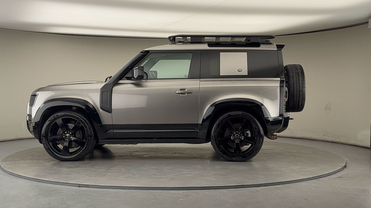 Used Land Rover Defender 2023 for sale - 77264198: Photo 15