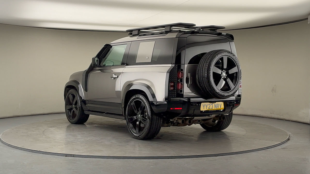 Used Land Rover Defender 2023 for sale - 77264198: Photo 2