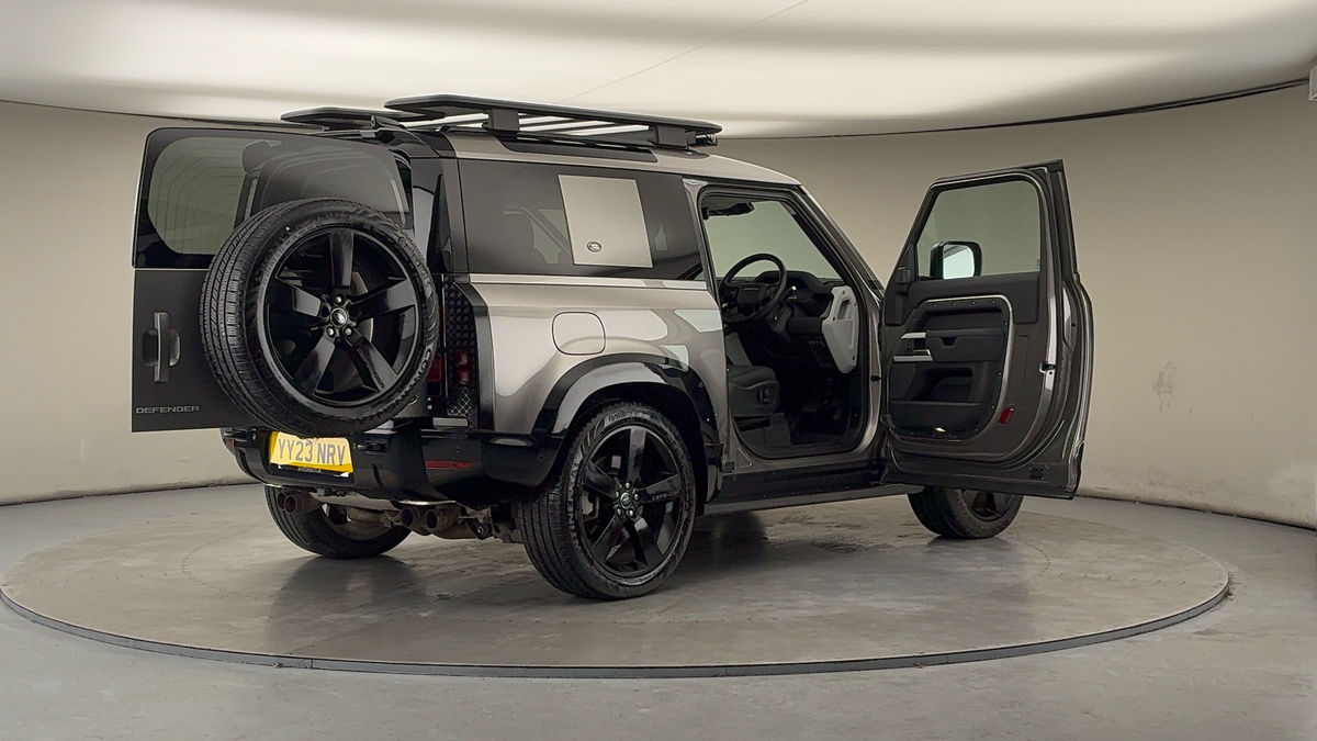 Used Land Rover Defender 2023 for sale - 77264198: Photo 59