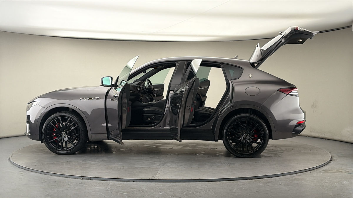 Used Maserati Levante 2021 for sale - 77921036: Photo 47