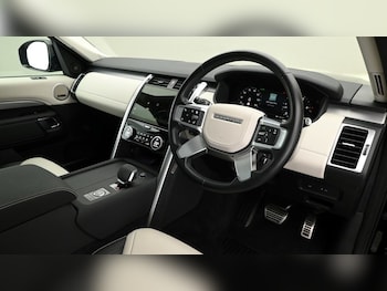 Used Land Rover Discovery 2024 for sale - 75655131: Photo