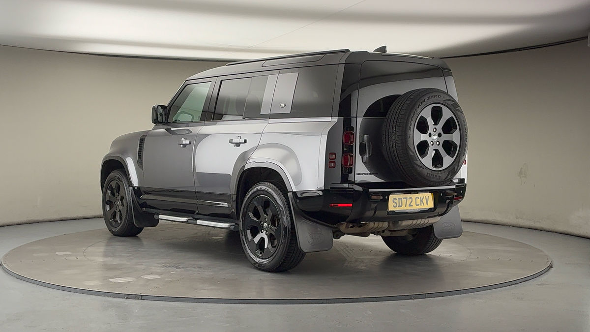 Used Land Rover Defender 110 2022 for sale - 76896701: Photo 2